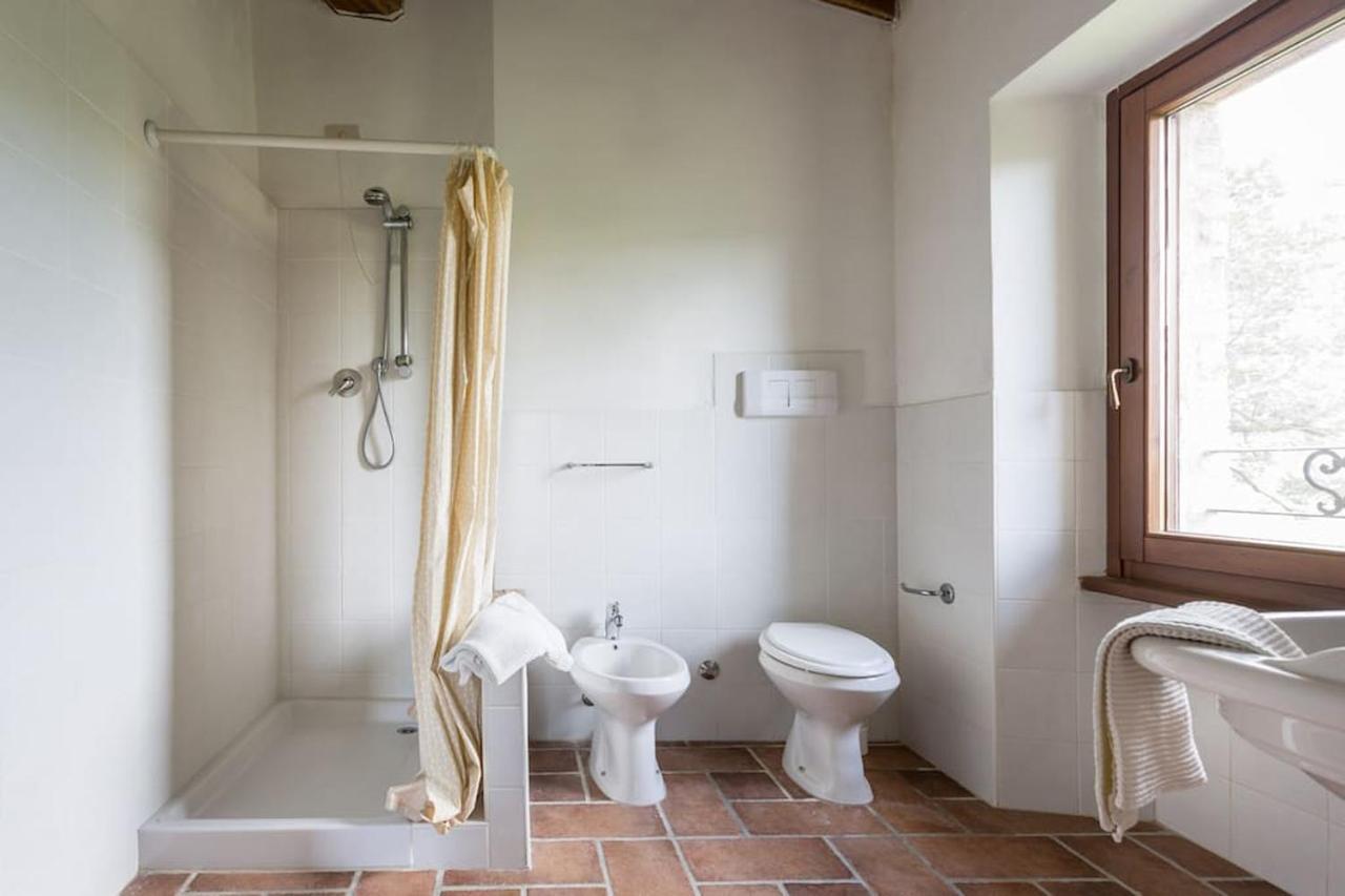 Agriturismo Il Poggio Degli Scoiattoli Perugia Eksteriør bilde